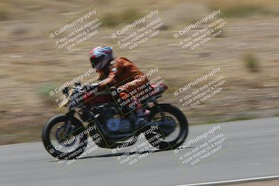 media/Apr-20-2025-AHRMA (Sun) [[393a79c373]]/Race/Group 5/Turn 4b/